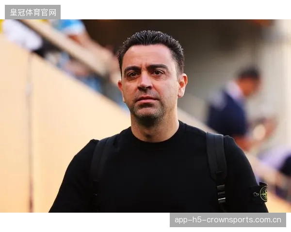 巴萨补时两分钟崩盘，哈维怒吼裁判——足坛风云再掀波澜